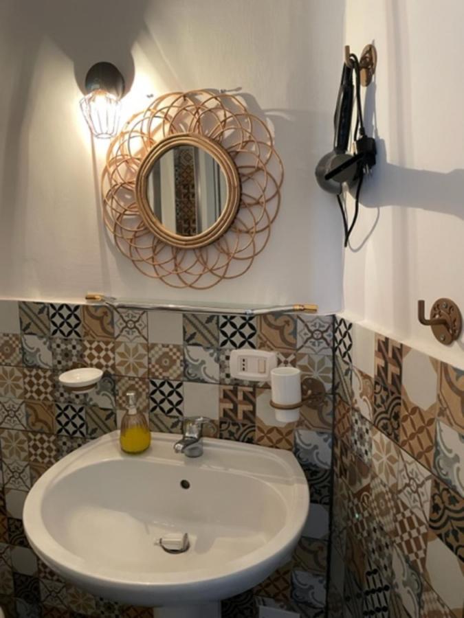 La Porta Accanto Наполи Екстериор снимка