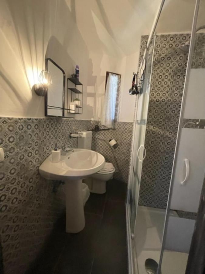 La Porta Accanto Наполи Екстериор снимка
